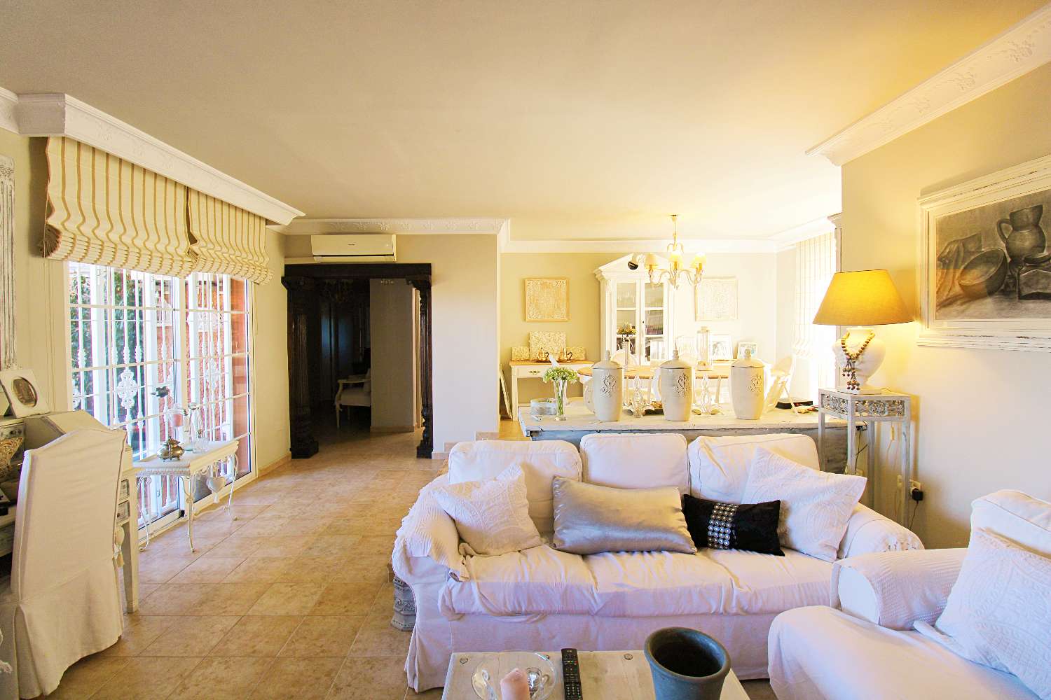 Вилла в продаже в Alhaurín de la Torre