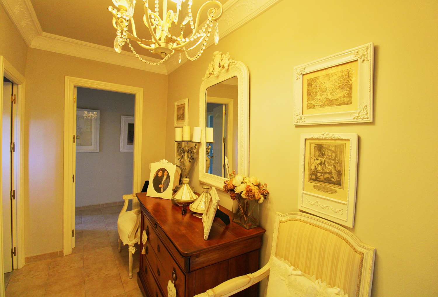 Вилла в продаже в Alhaurín de la Torre