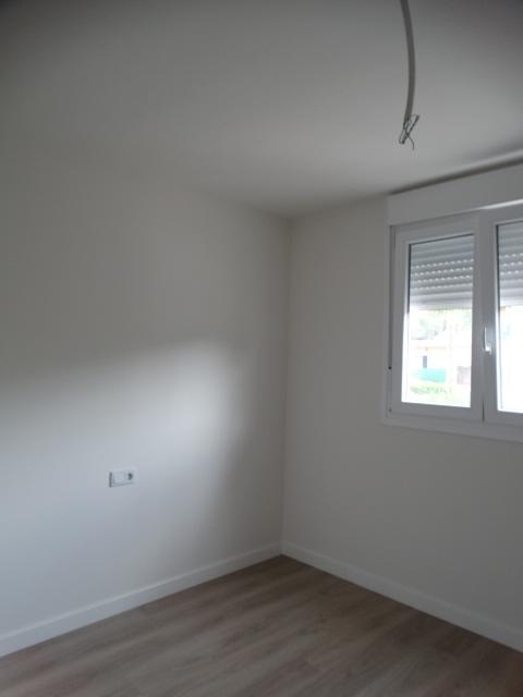BEL APPARTEMENT DE 3 CHAMBRES AVEC PARKING AU CENTRE D'ALHAURÍN DE LA TORRE !