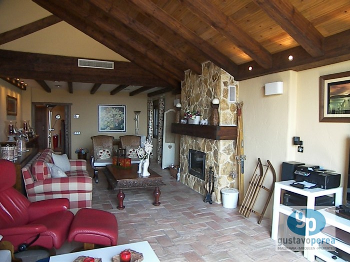 Magnificent luxury villa located in Torremolinos.