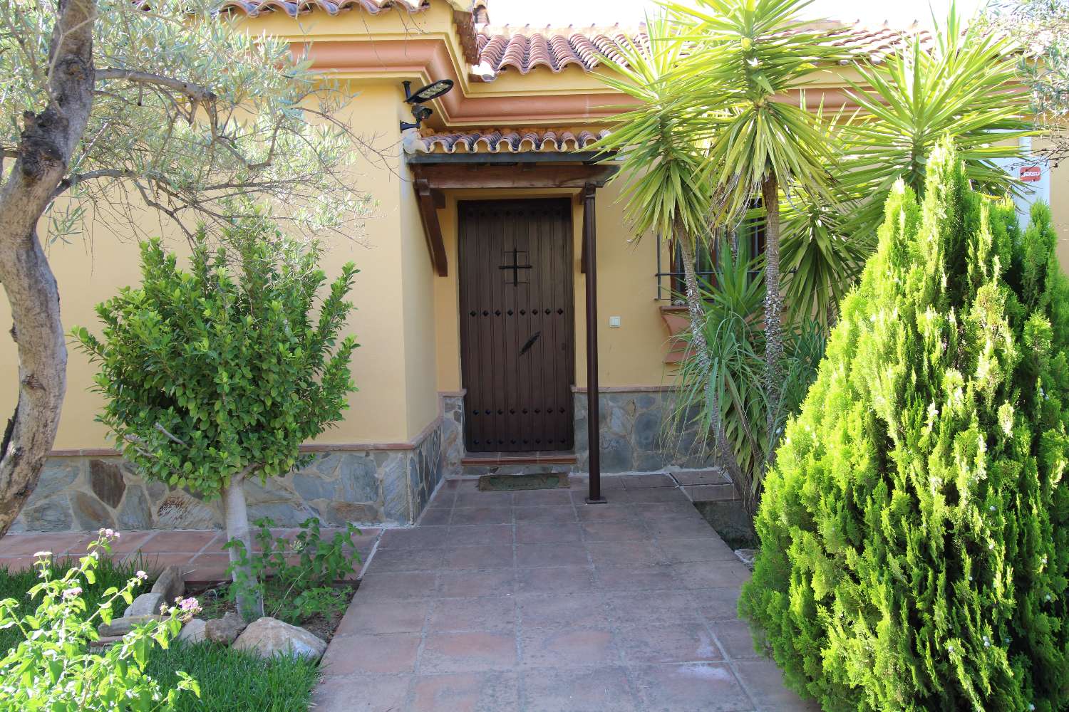 Nice rustic property located in Alhaurin el Grande.