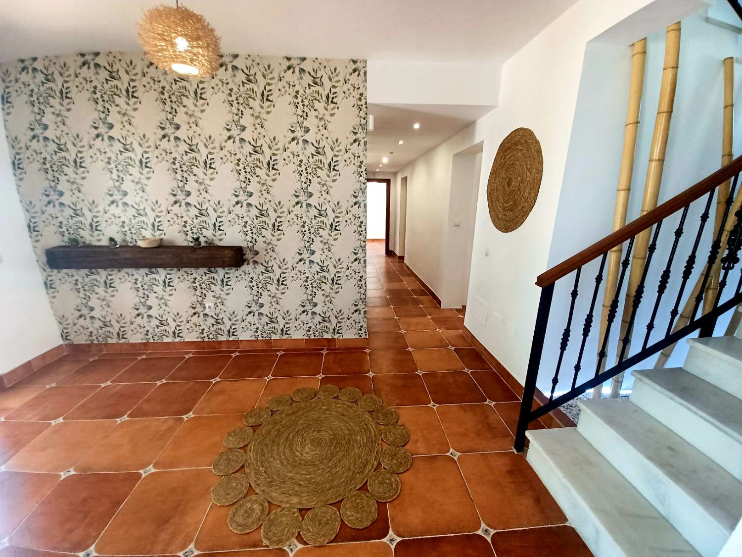 Encantadora villa independiente ubicada en Pinos de Alhaurin