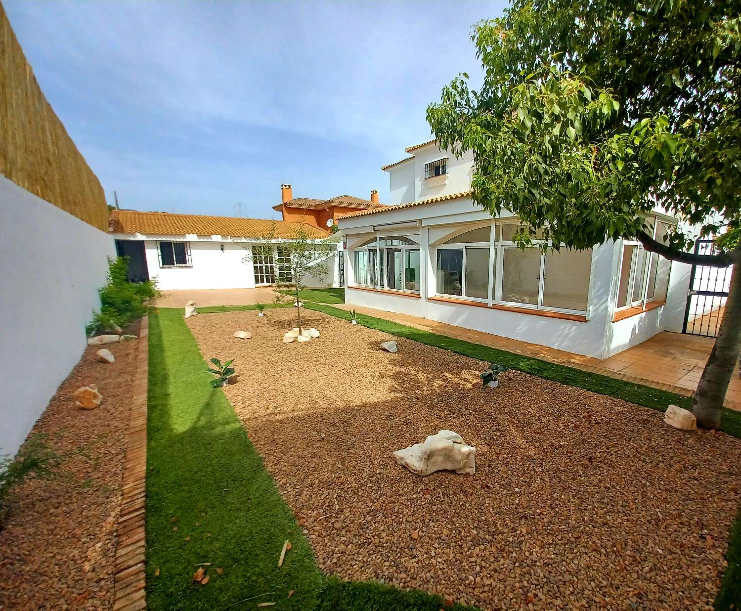 Encantadora villa independiente ubicada en Pinos de Alhaurin