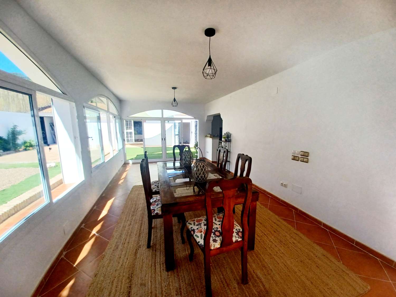 Encantadora villa independiente ubicada en Pinos de Alhaurin
