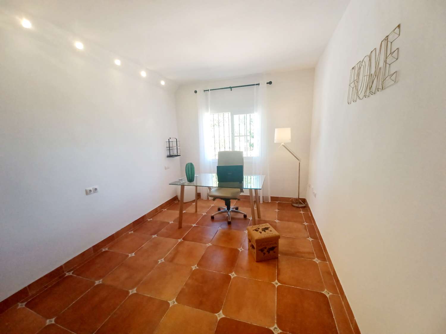 Encantadora villa independiente ubicada en Pinos de Alhaurin