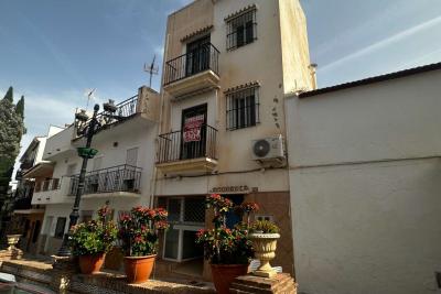 Tienda en venda in Alhaurín de la Torre