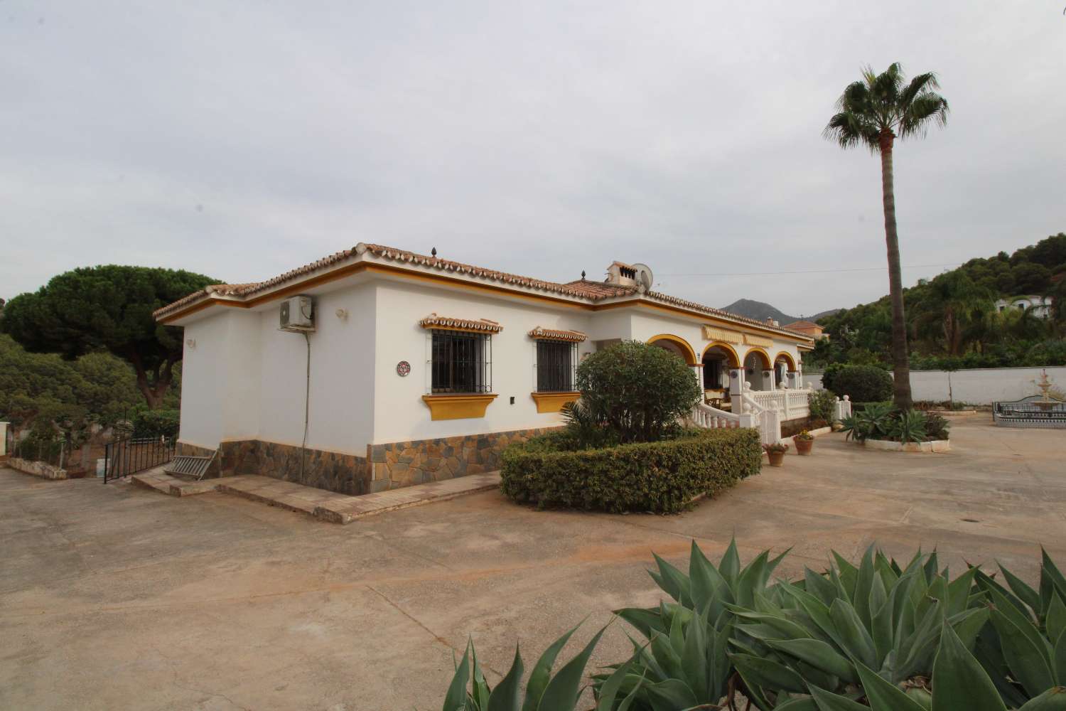 Villa independiente ubicada en Pinos de ALhaurin.