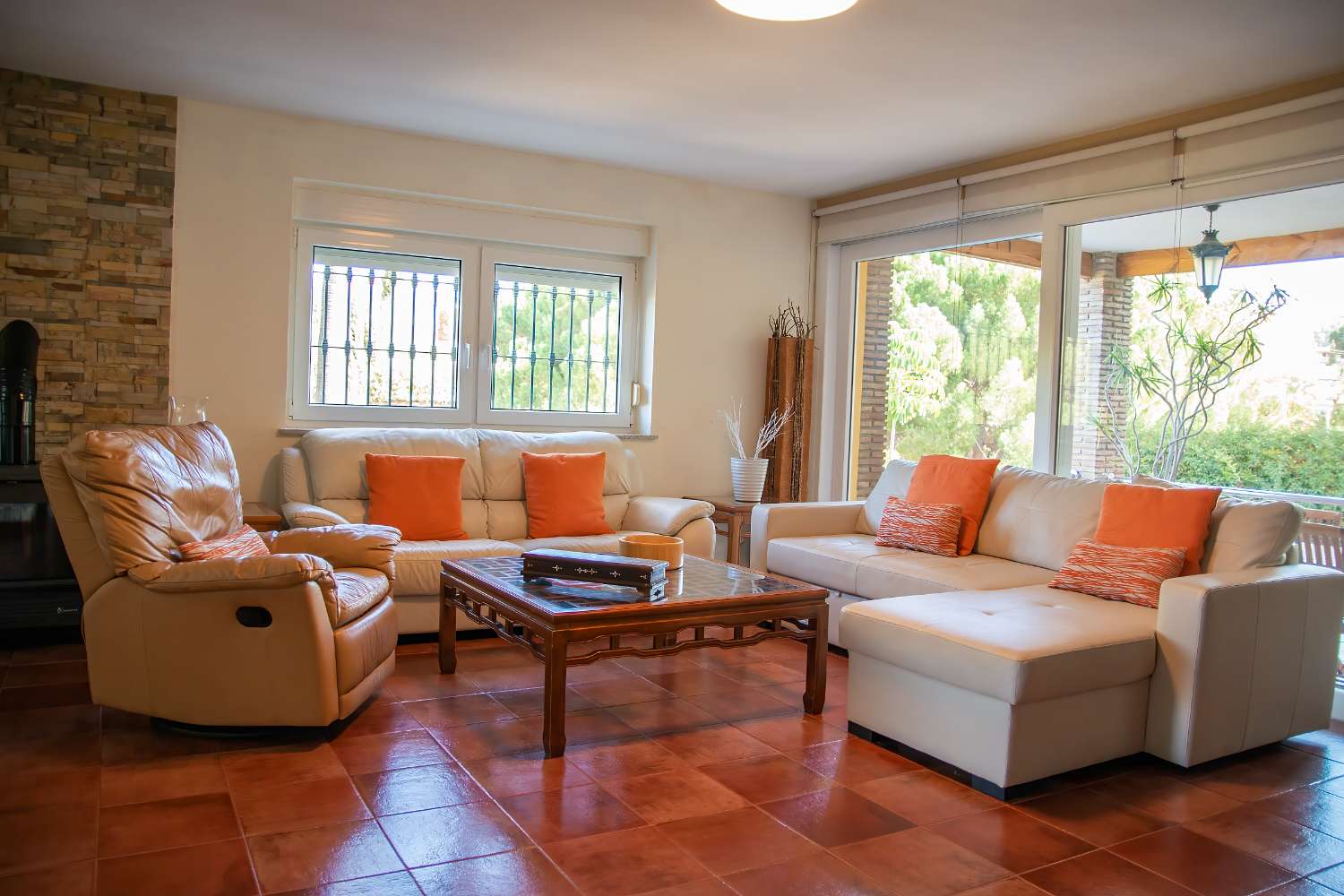 Villa independiente ubicada en Pinos de Alhaurin