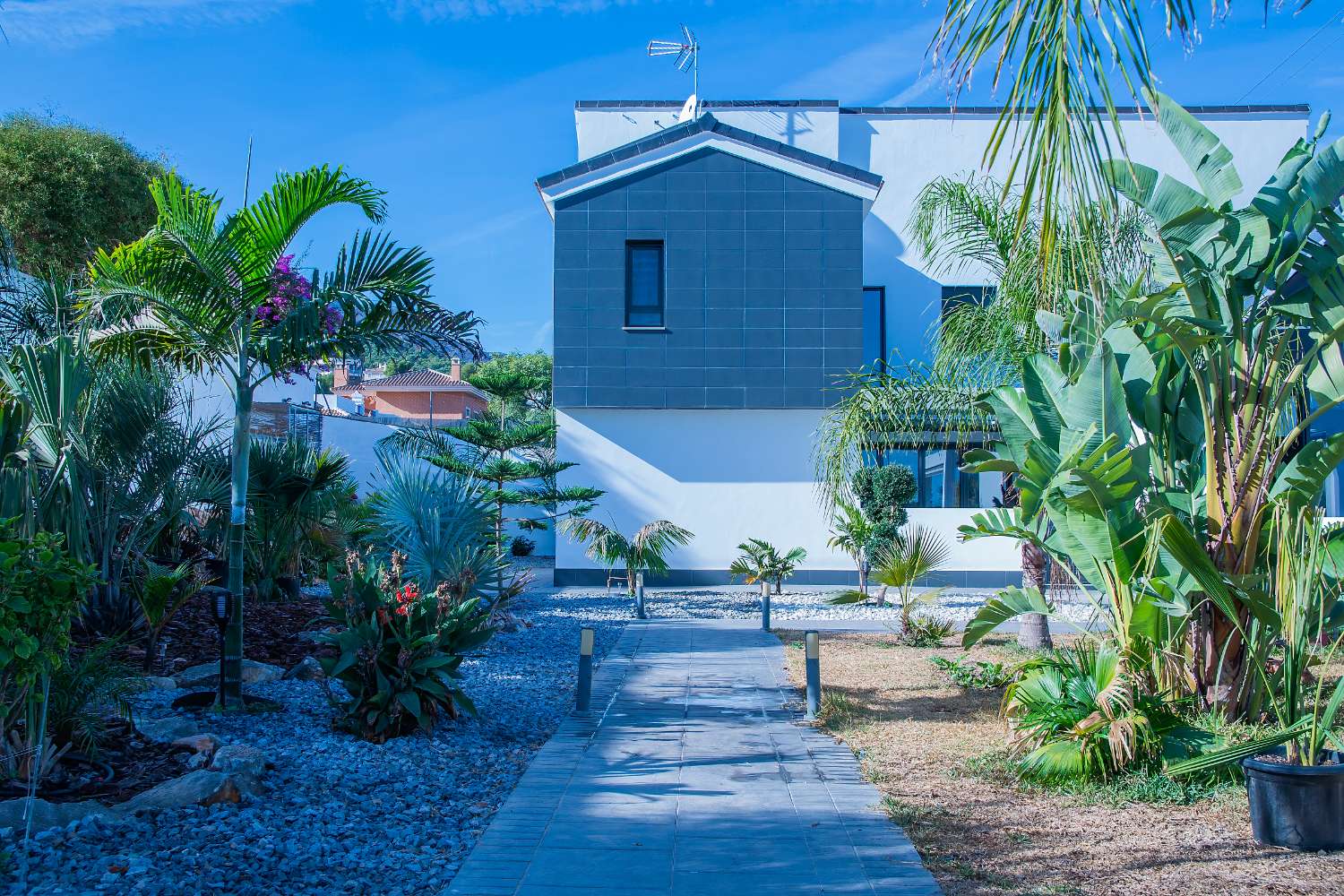 Modern villa in Pinos de Alhaurin