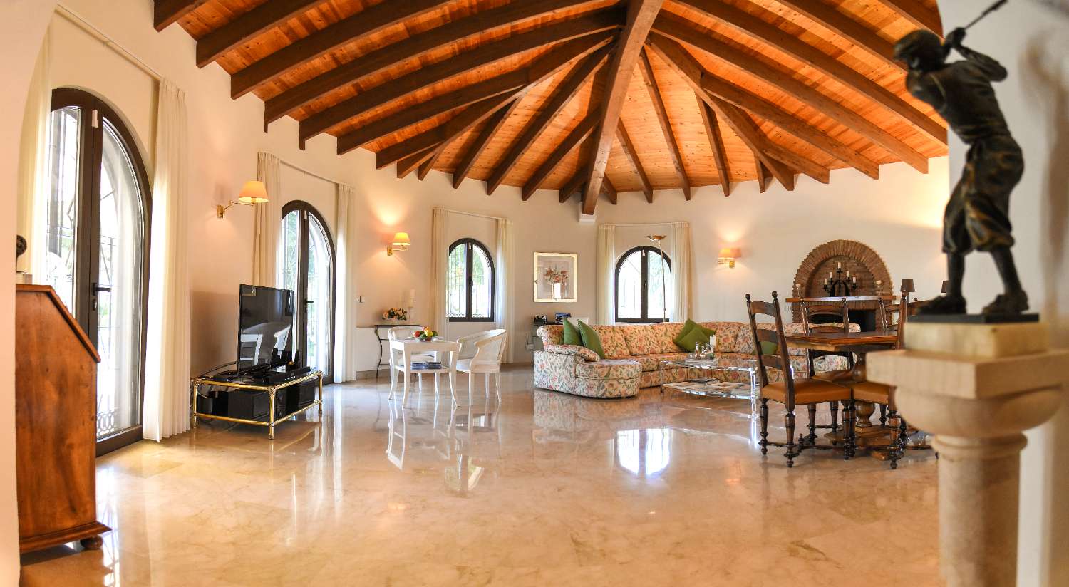 Espectacular villa en la sierra de Alhaurin el grande.