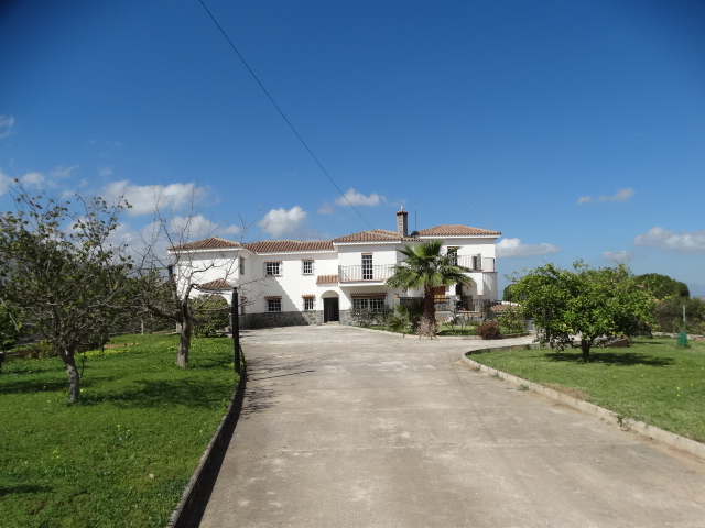 Unabhängige Villa in Pinos de Alhaurin.