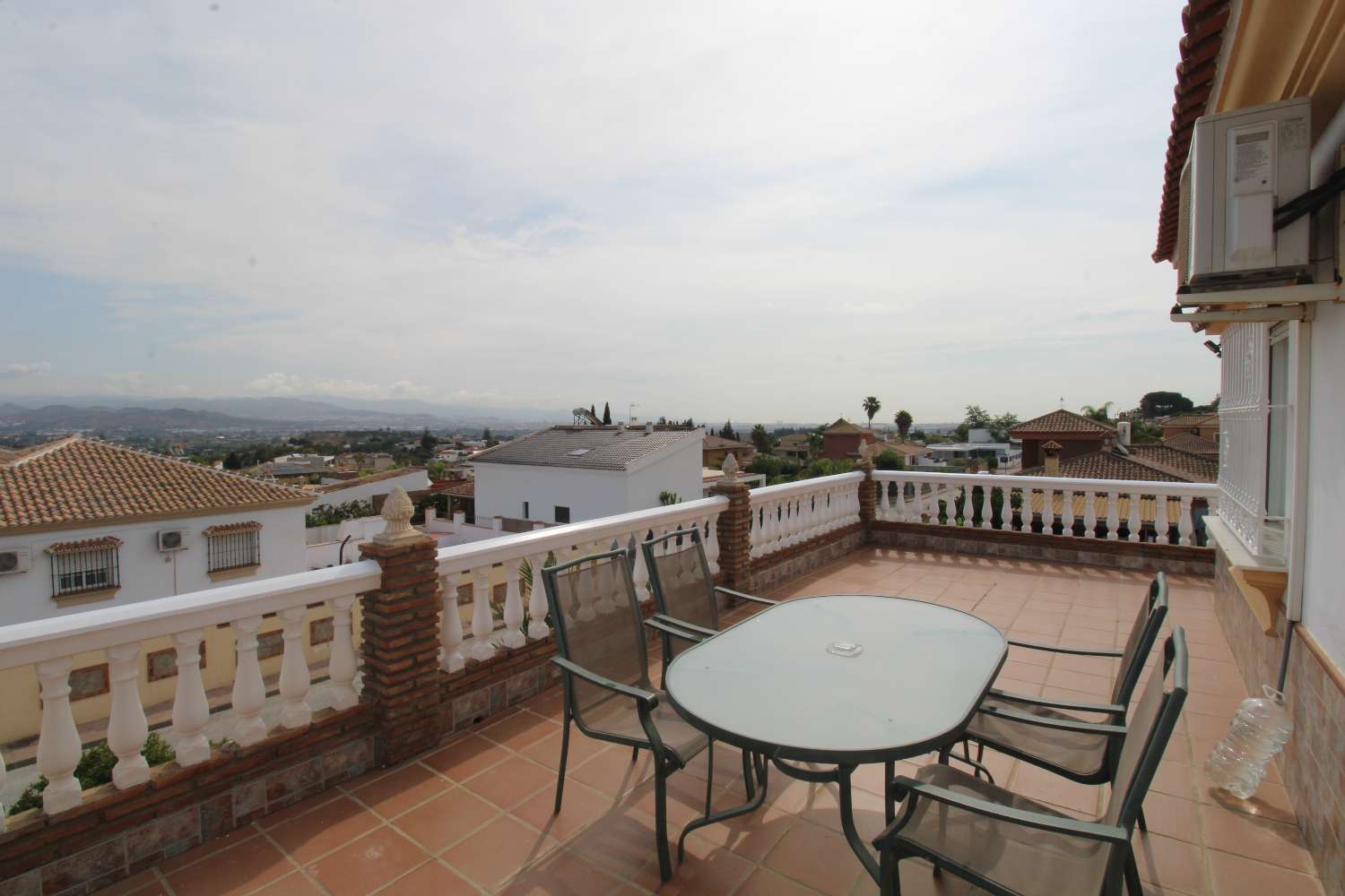 Unabhängige Villa in El Romeral.-
