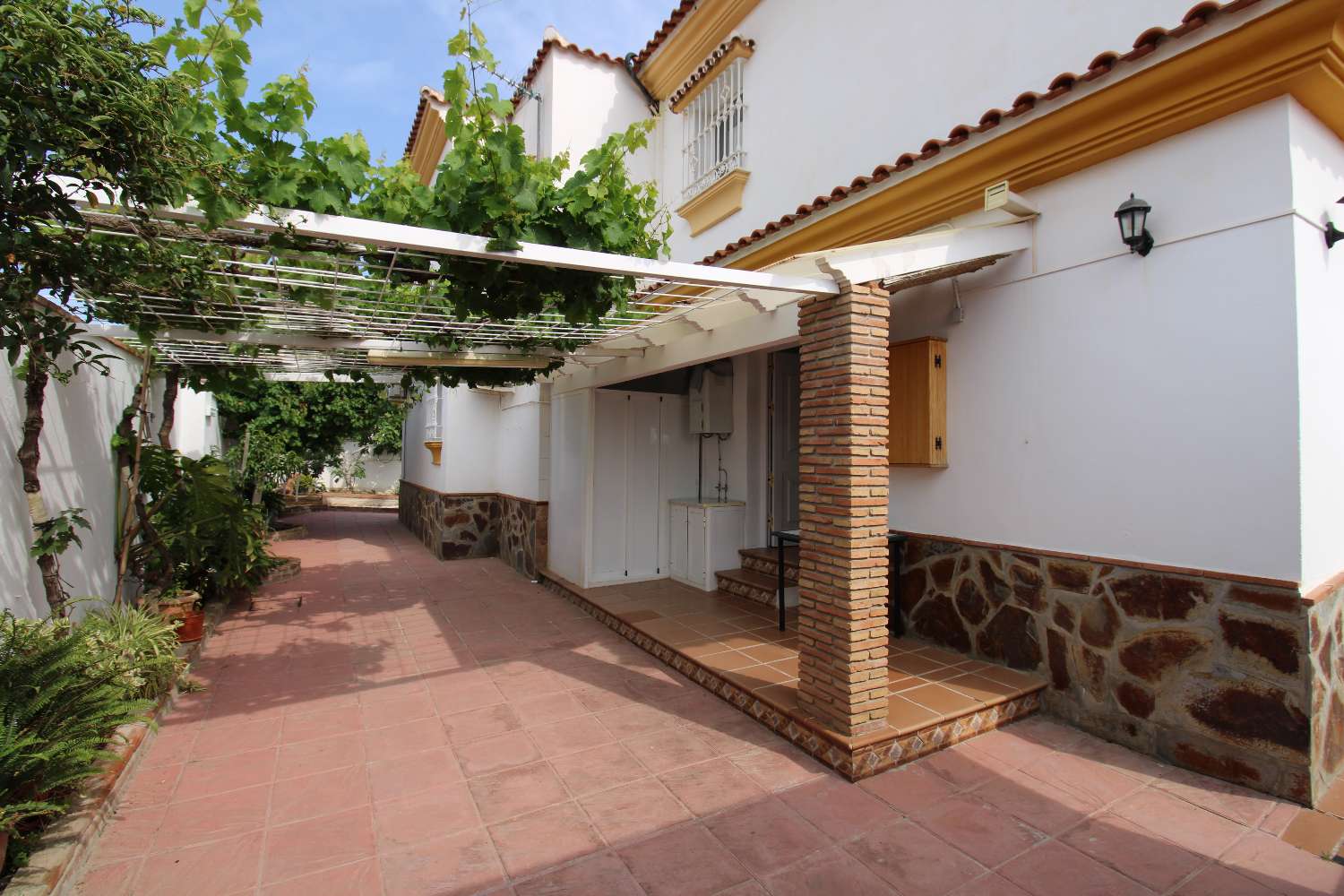 Unabhängige Villa in El Romeral.-