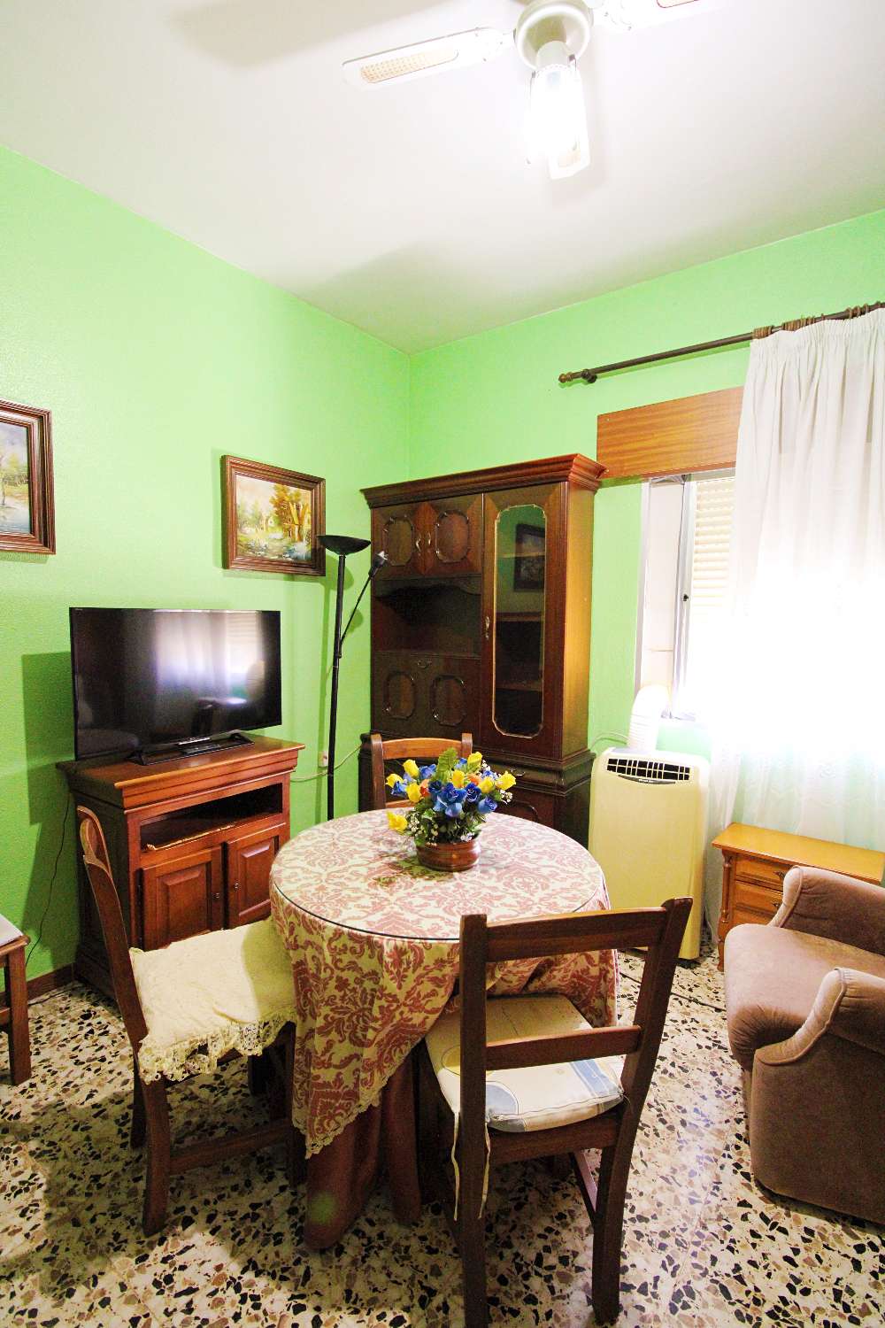 Villa till salu i Alhaurín de la Torre