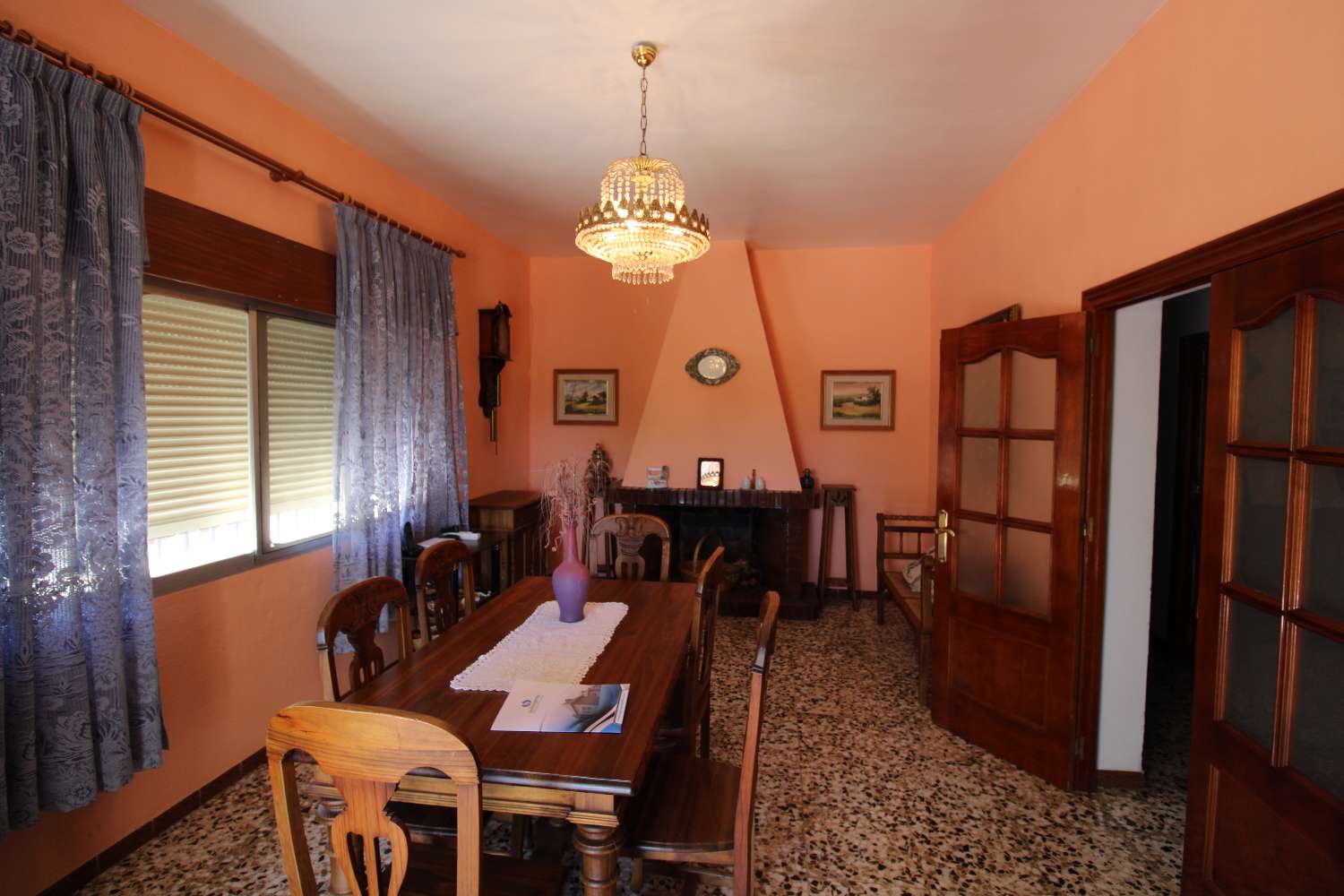 Independent villa located in Pinos de ALhaurin.