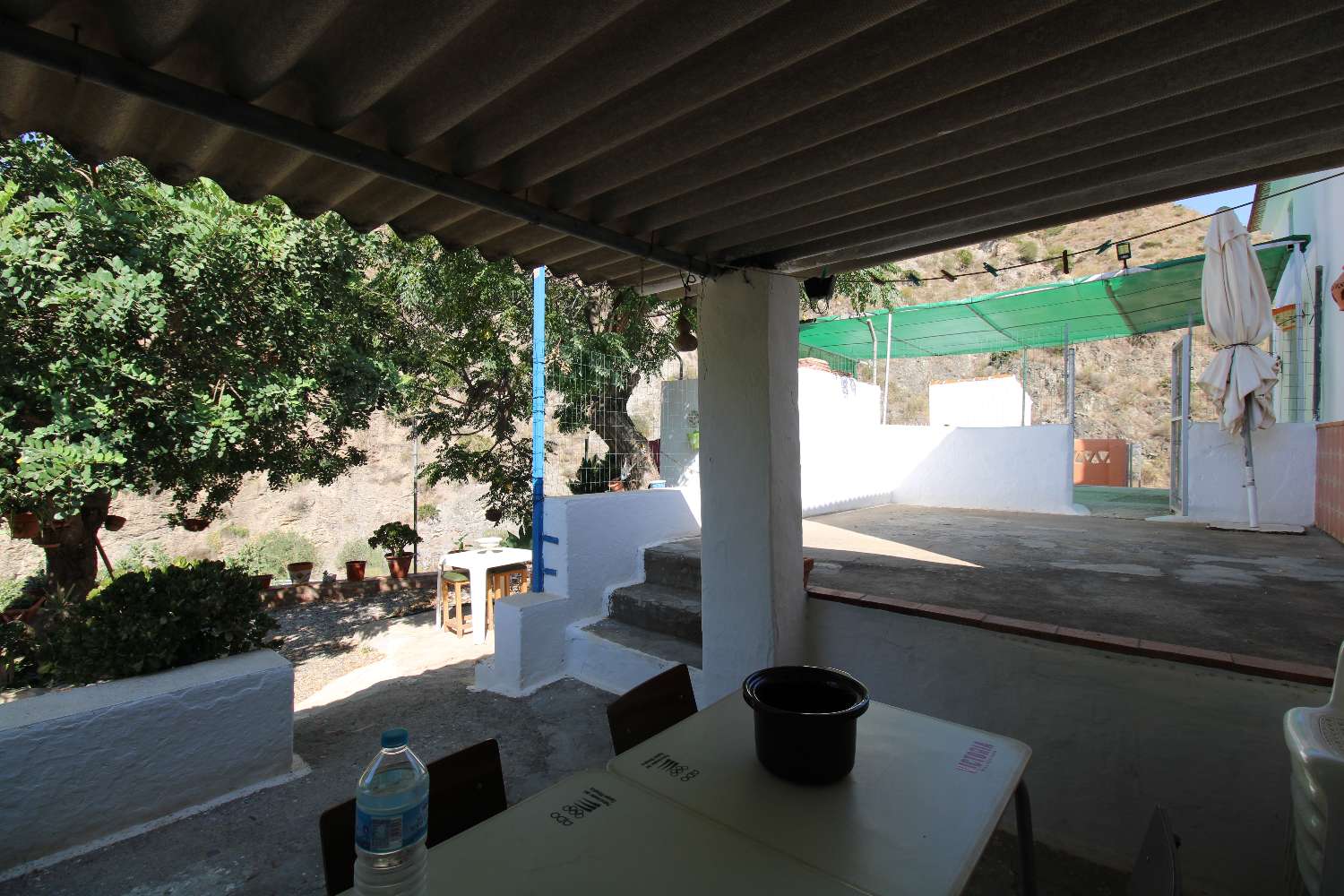 Finca con tres  casas independientes ideal para reformar para turismo rural