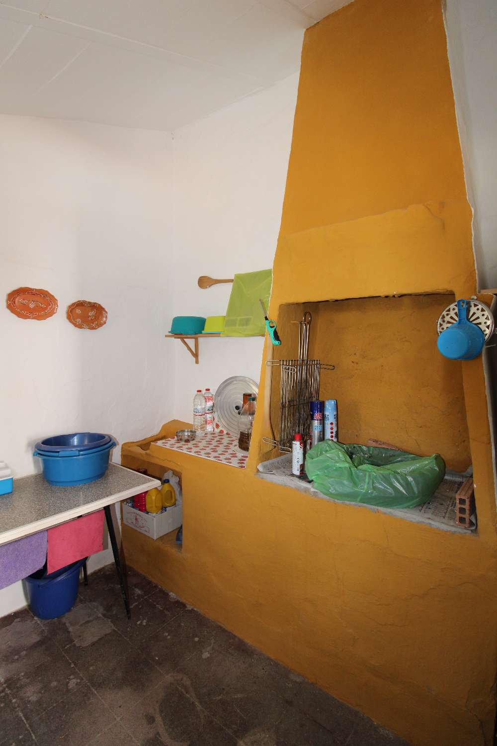 Finca con tres  casas independientes ideal para reformar para turismo rural