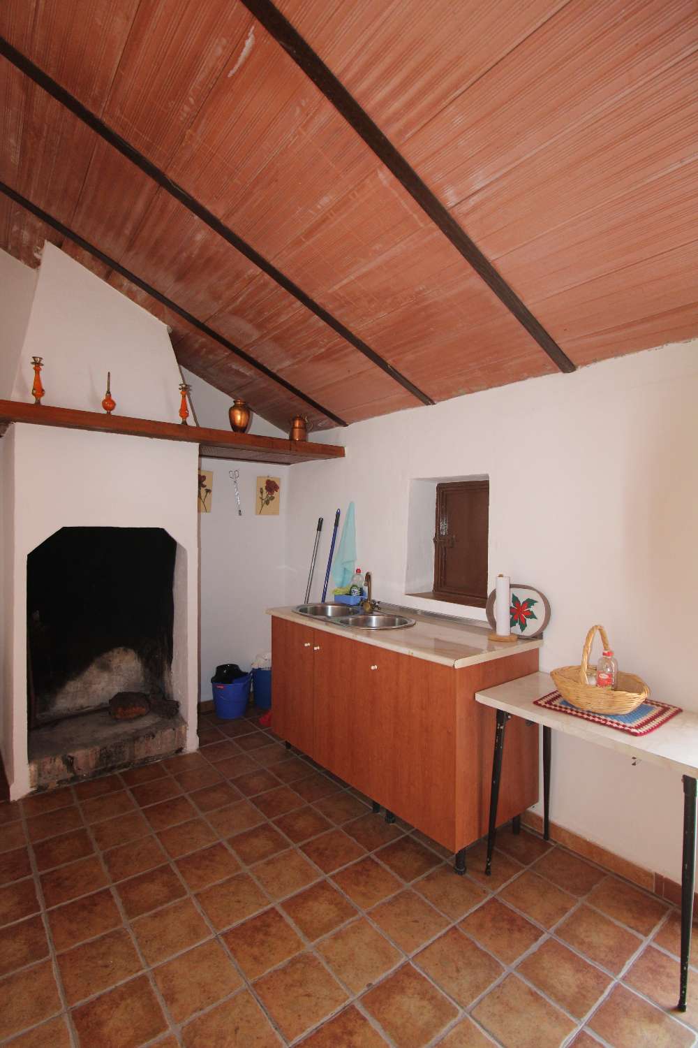 Finca con tres  casas independientes ideal para reformar para turismo rural