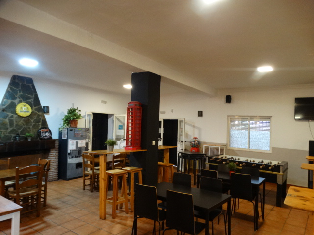Bar-Cafeteria zu vermieten im Zentrum von Alhaurin de la Torre