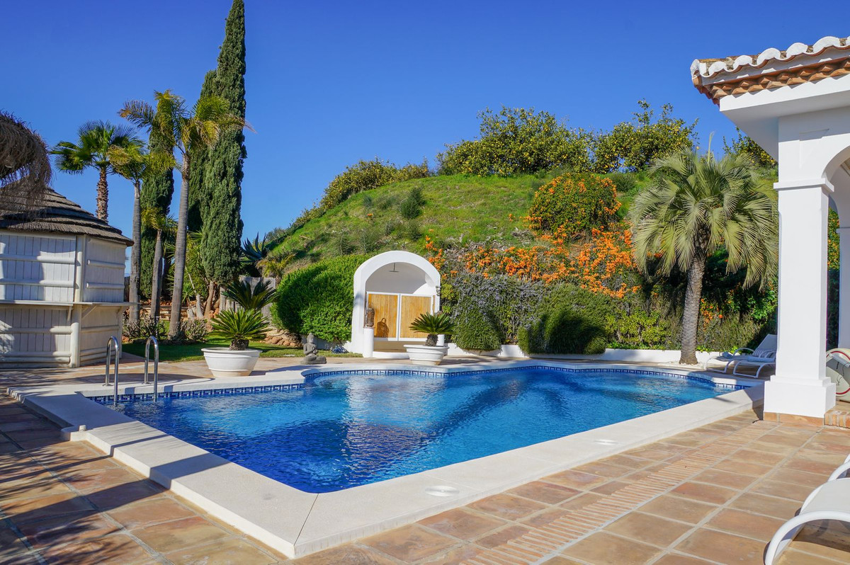 Villa in vendita a Alhaurín de la Torre