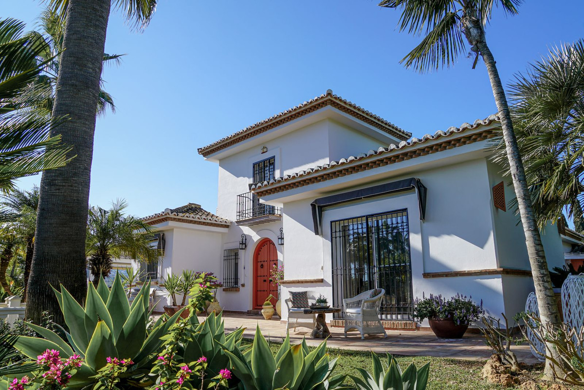 Vila en venda in Alhaurín de la Torre