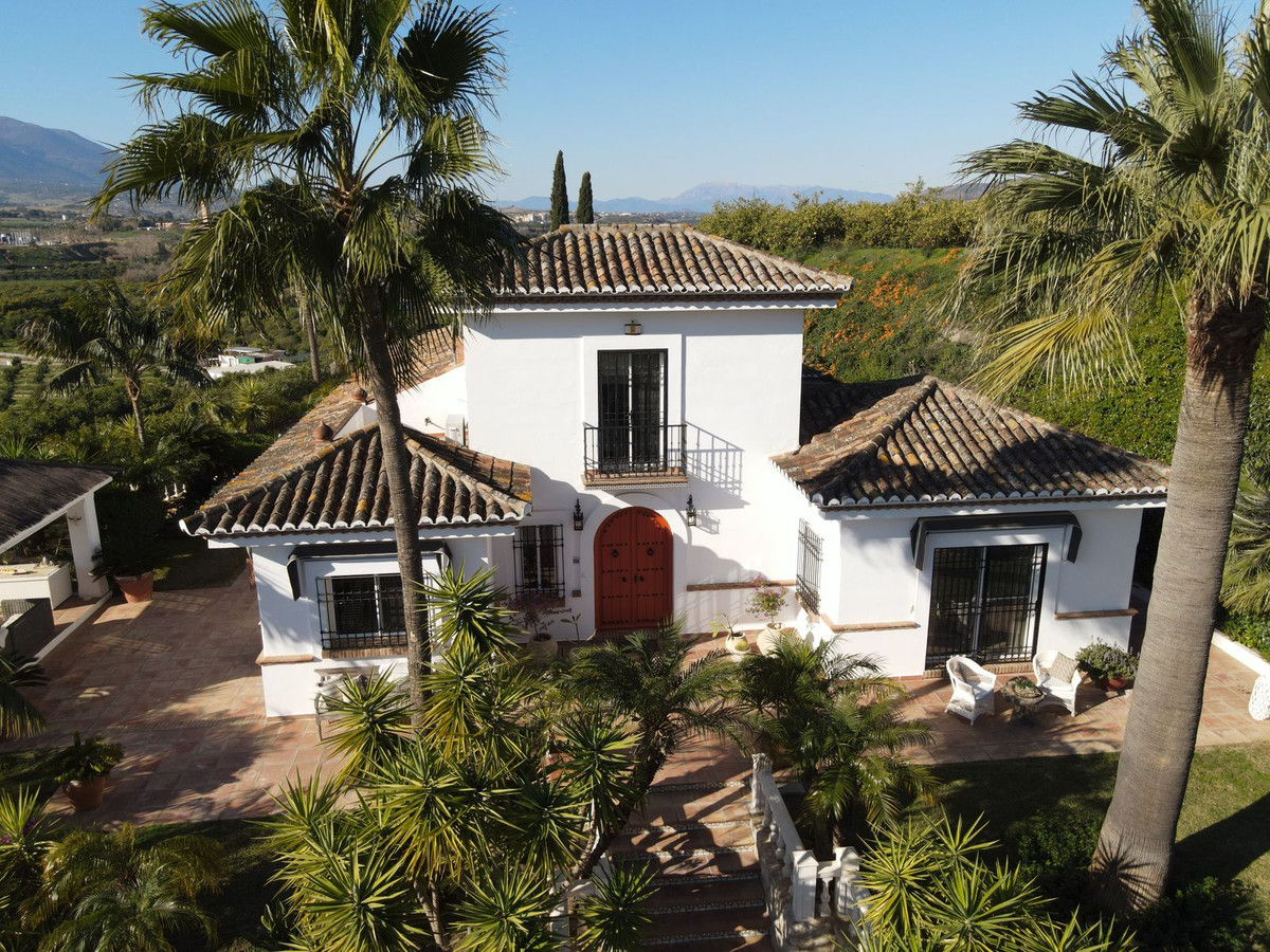 Spectacular Finca with unbeatable views and location