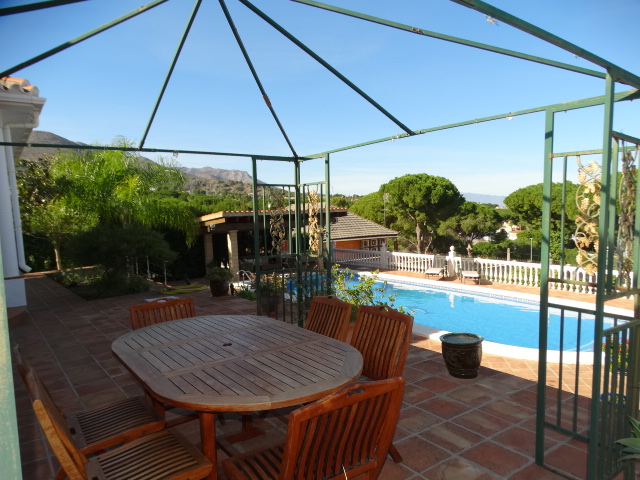 Villa independiente ubicada en Pinos de Alhaurin