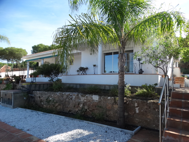 Villa independiente ubicada en Pinos de Alhaurin