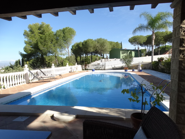 Villa independiente ubicada en Pinos de Alhaurin