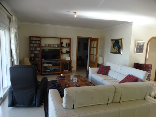 Villa independiente ubicada en Pinos de Alhaurin