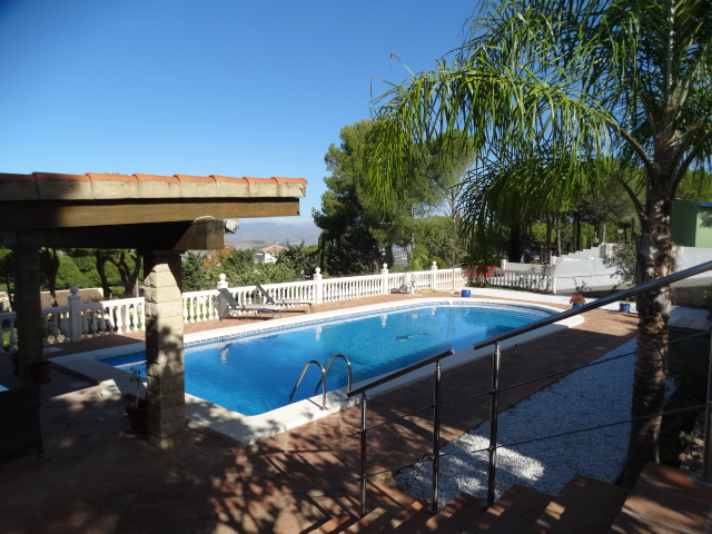 Villa independiente ubicada en Pinos de Alhaurin
