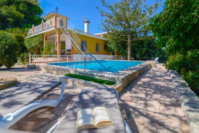 Villa for rent in Alhaurín de la Torre