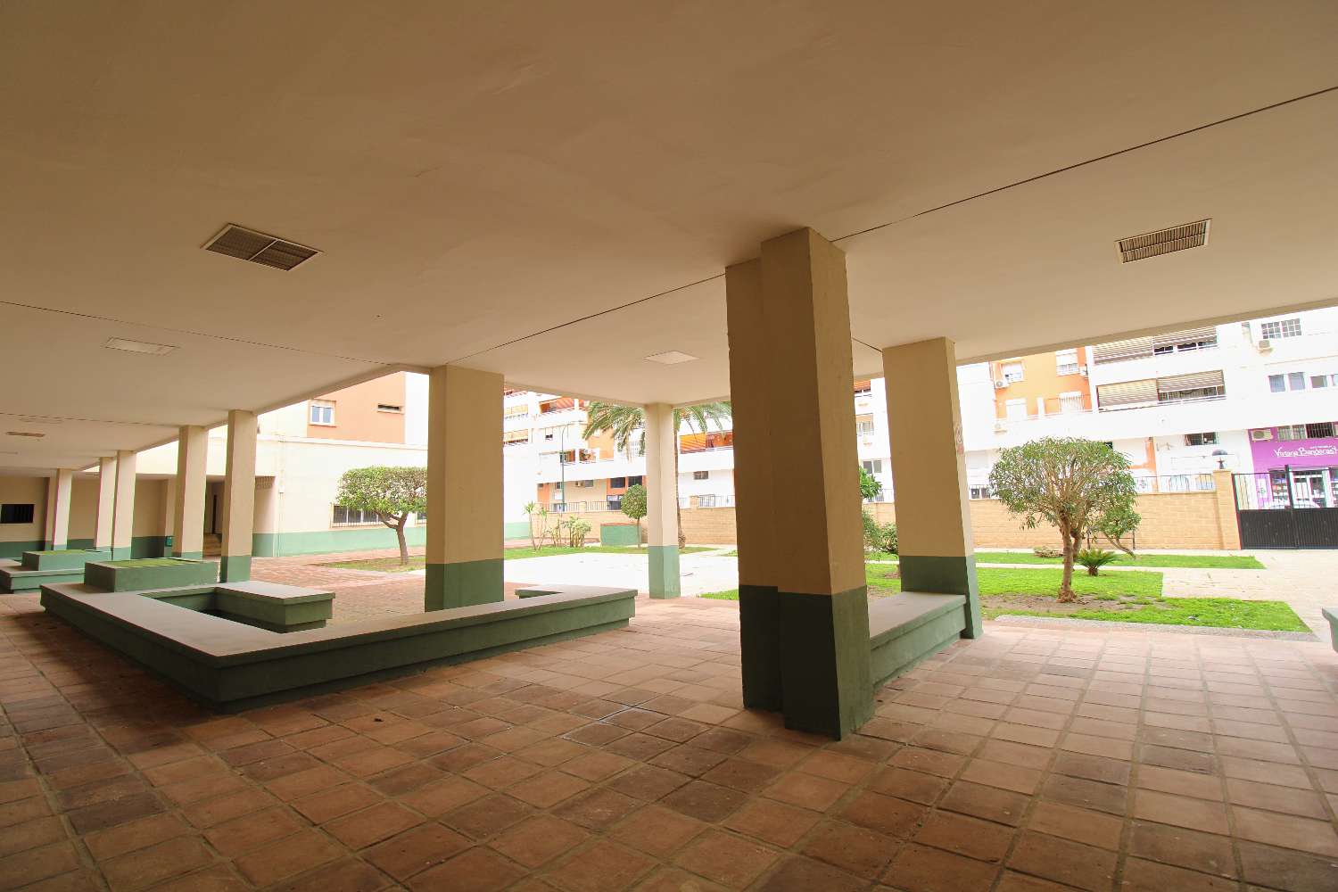 Geräumiges Penthouse mit Blick auf Malaga und den Hafen