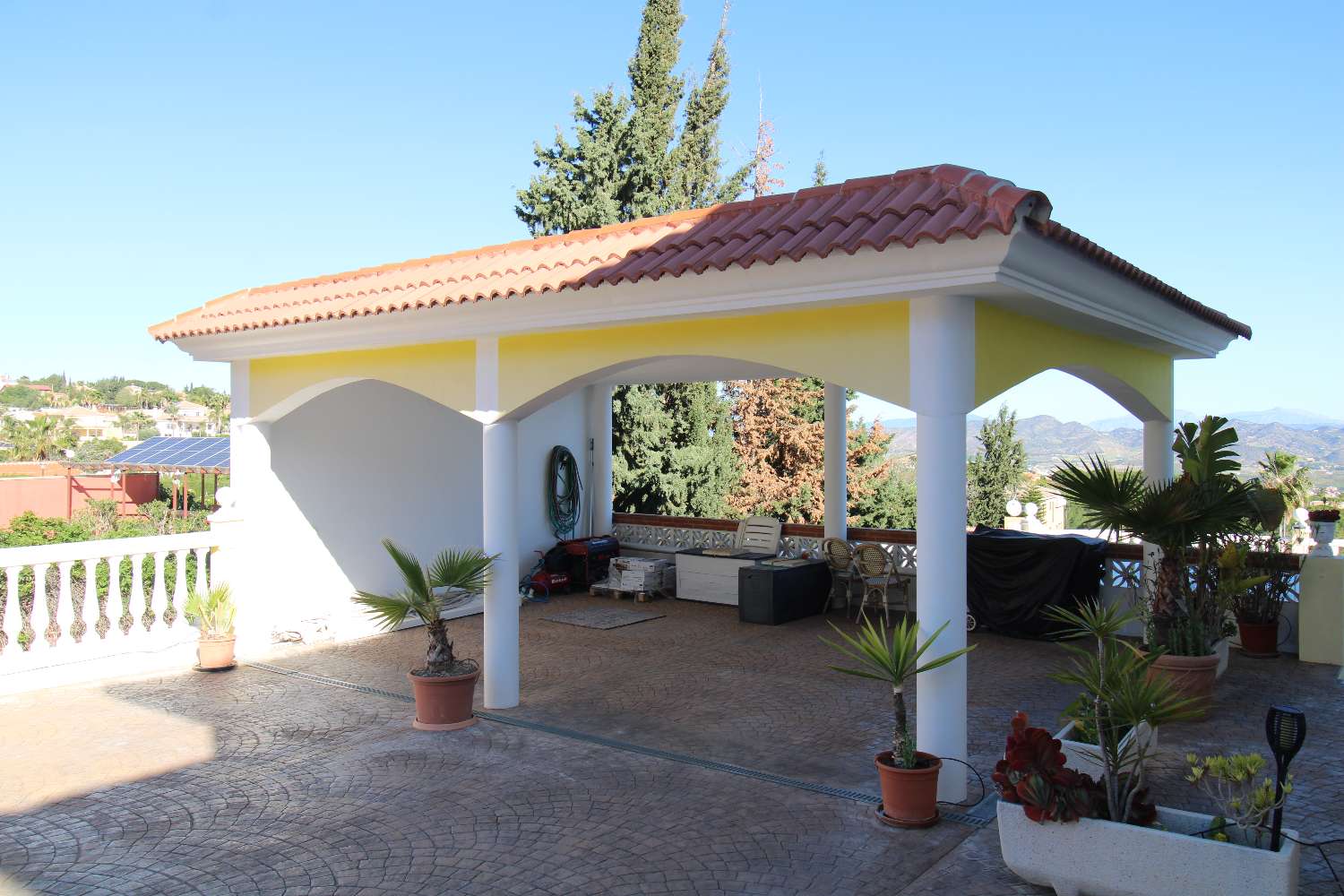 Villa till salu i Alhaurín de la Torre