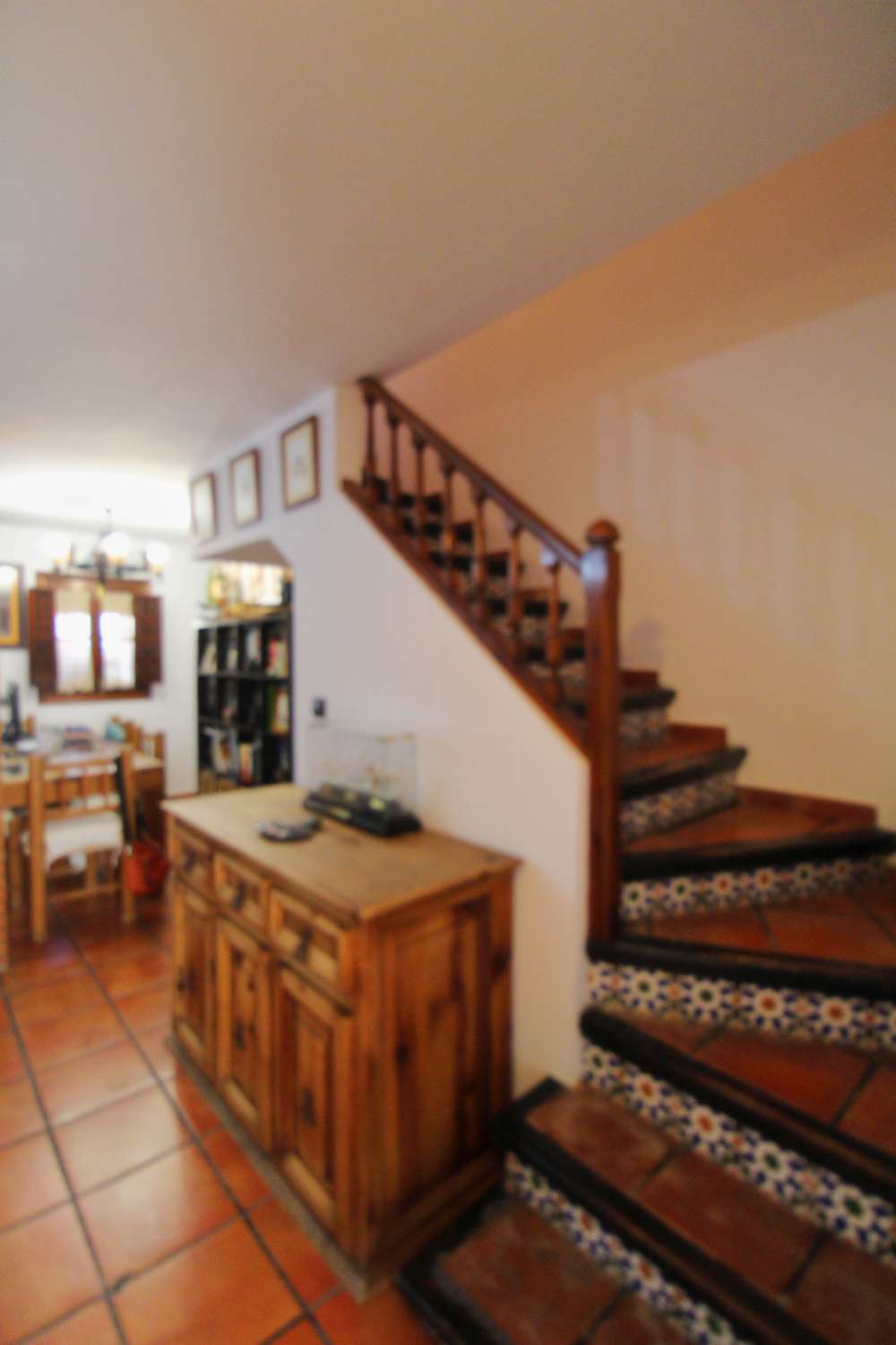 Semi-detached house for rent located in Torremolinos.