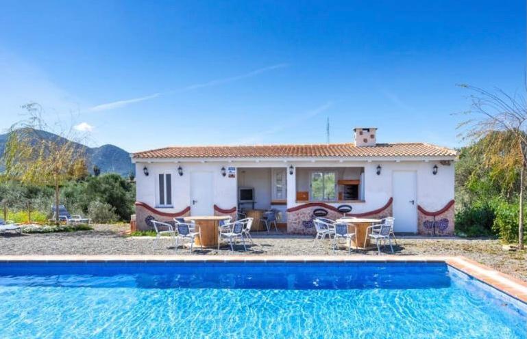 Impresionante finca en alquiler ubicada en Santa Rosalía.