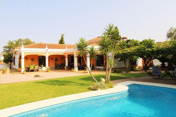 Villa till salu i Alhaurín de la Torre