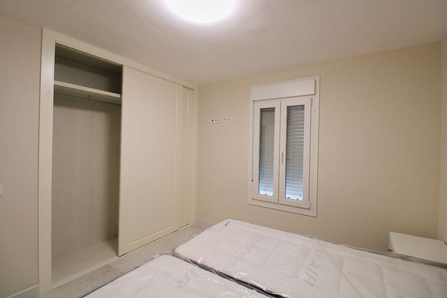 Apartamento en planta baja en alquiler.