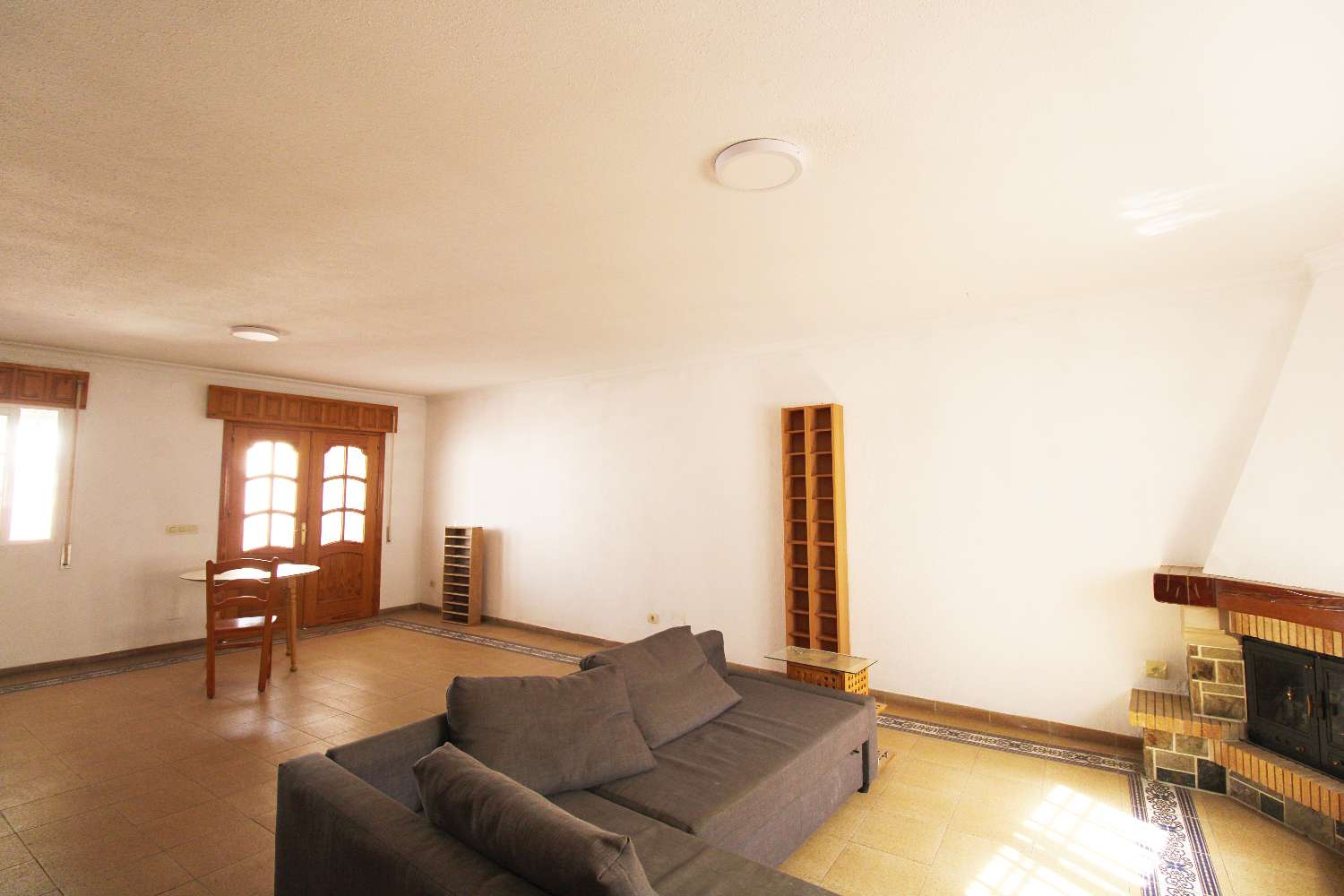 Penthouse à louer en centre ville.