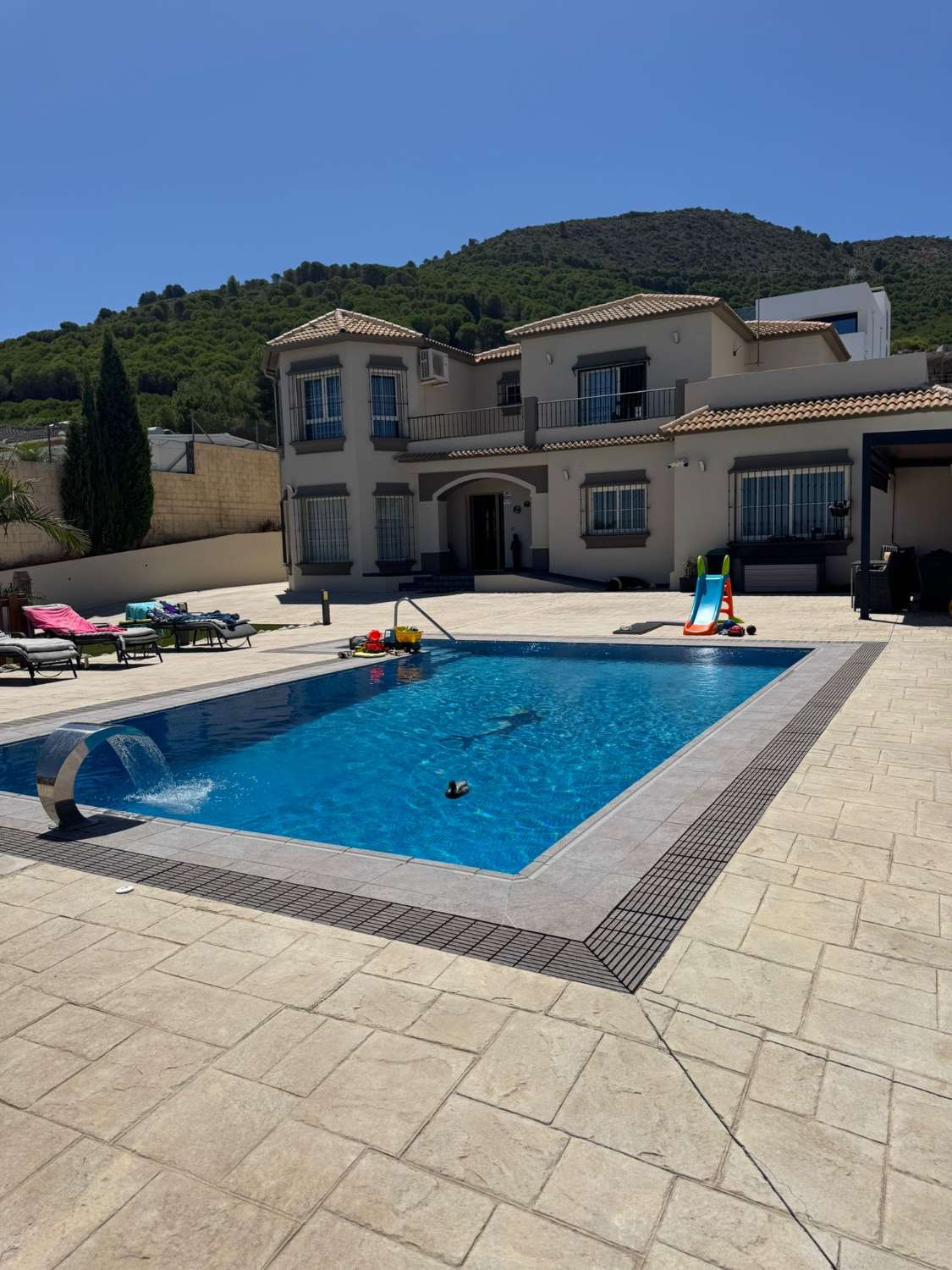 Villa zum verkauf in Alhaurín de la Torre