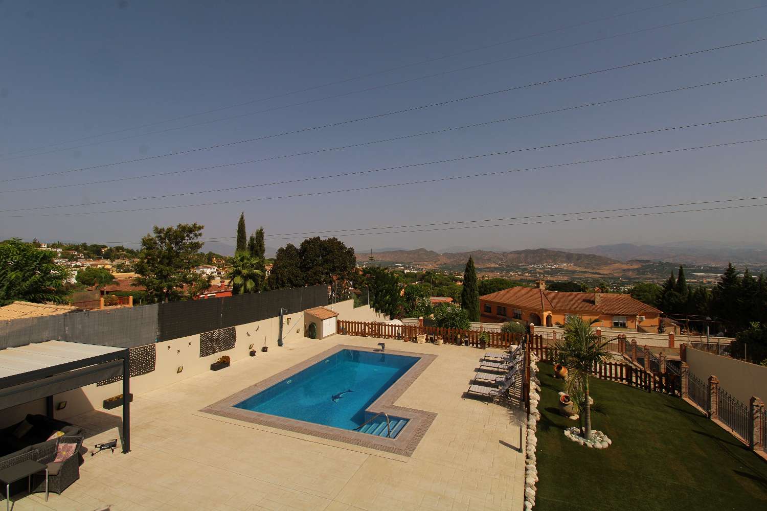 Encantadora Villa Familiar con Piscina y Vistas en Pinos de Alhaurín