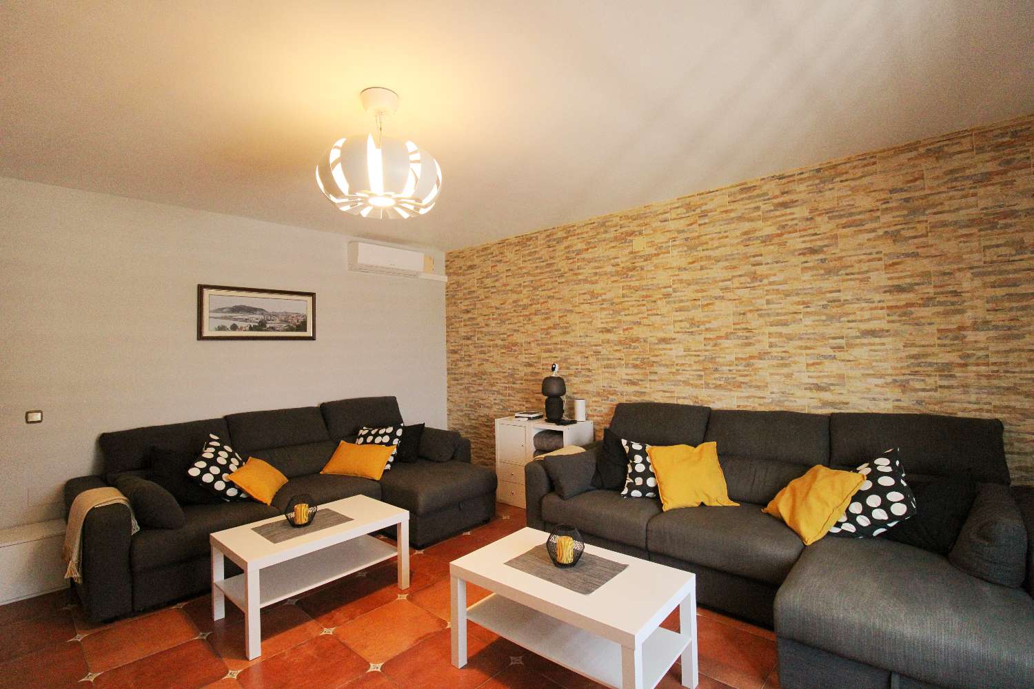 Encantadora Villa Familiar con Piscina y Vistas en Pinos de Alhaurín