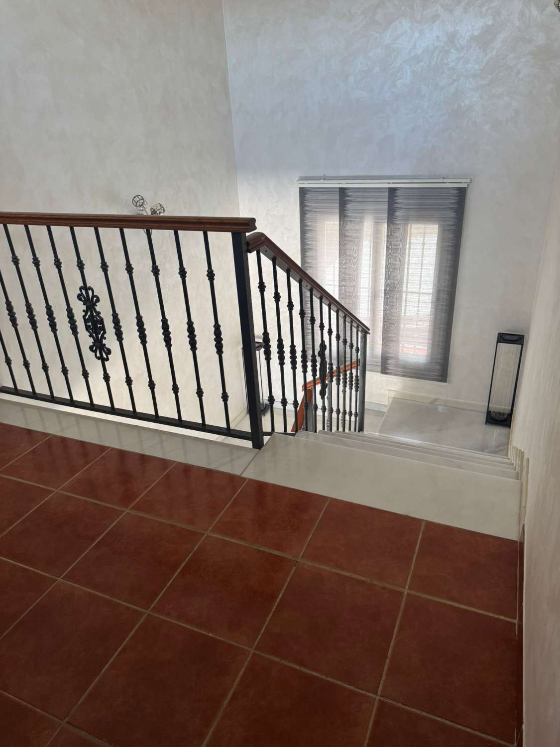 Villa zum verkauf in Alhaurín de la Torre