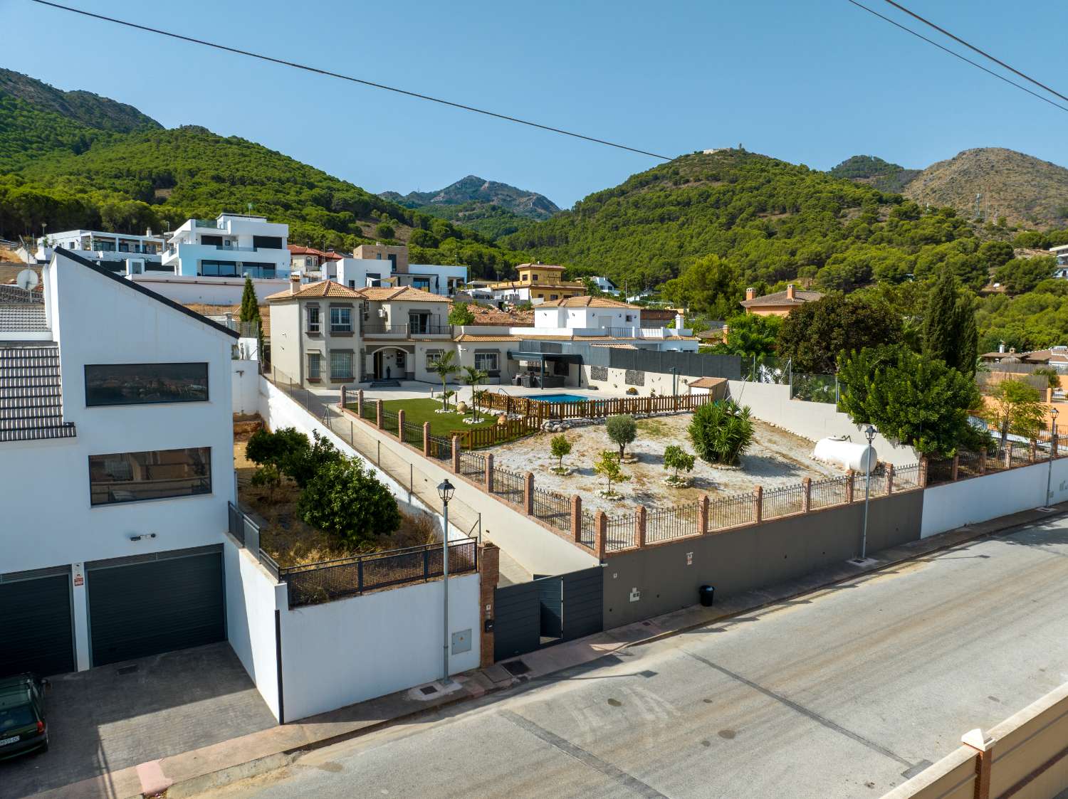 Encantadora Villa Familiar con Piscina y Vistas en Pinos de Alhaurín