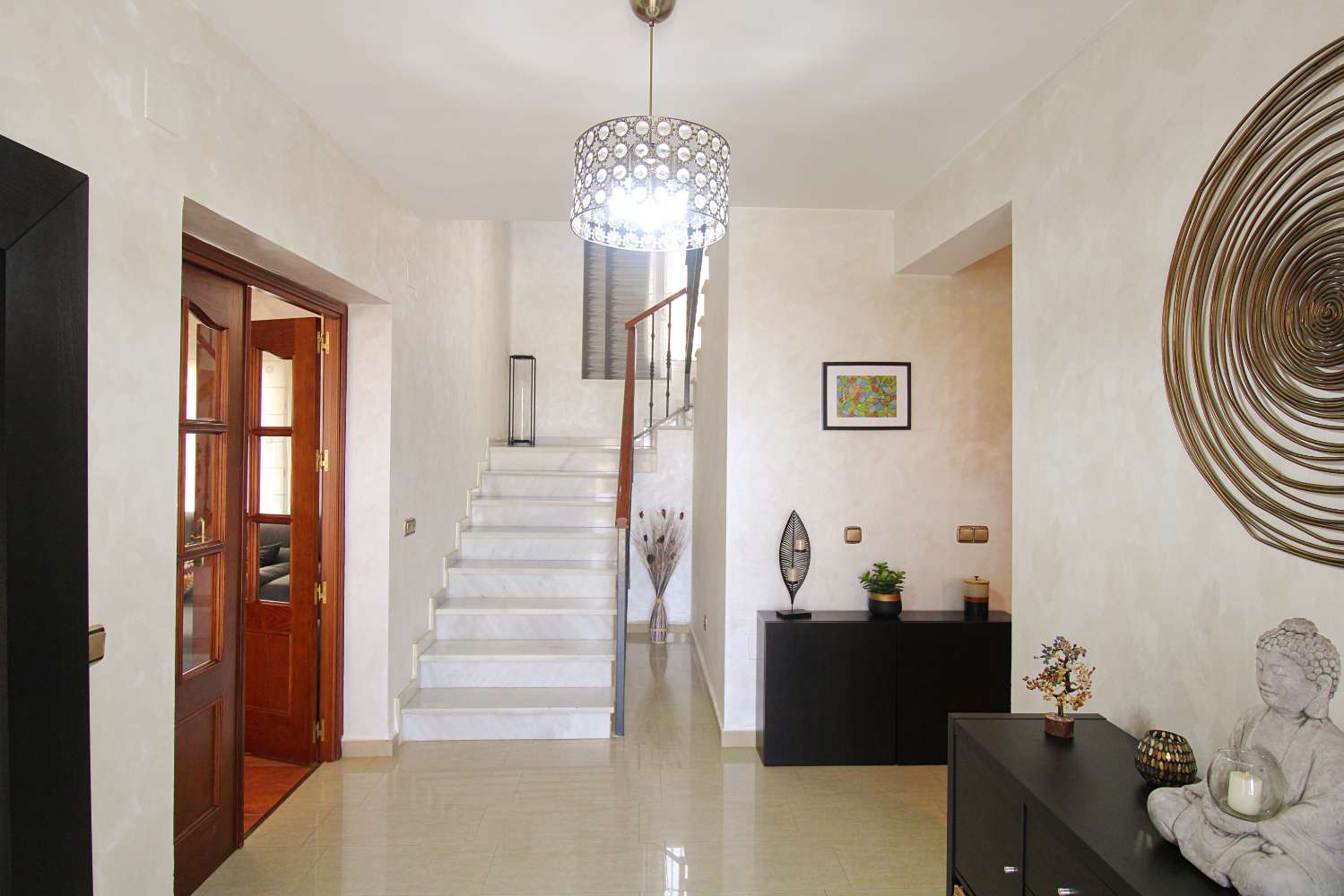 Encantadora Villa Familiar con Piscina y Vistas en Pinos de Alhaurín