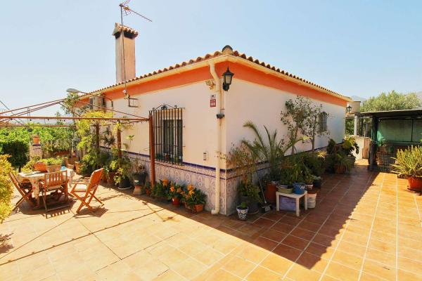 Country Property for sale in Alhaurín de la Torre