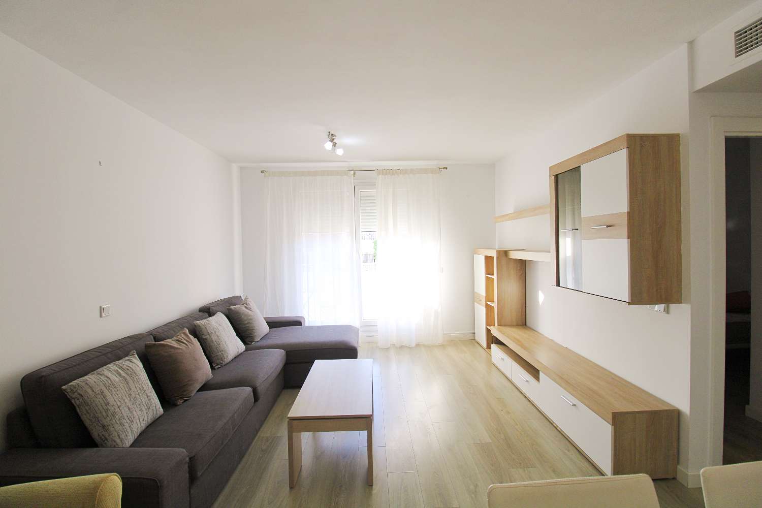 Moderne Wohnung mit Terrasse im Zentrum von Alhaurín de la Torre
