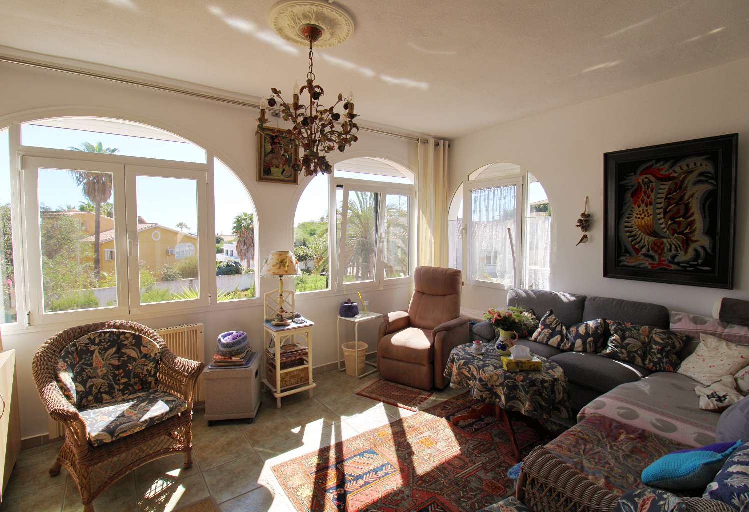 Charming villa-bungalow with sea views and guest apartment in Mijas Costa