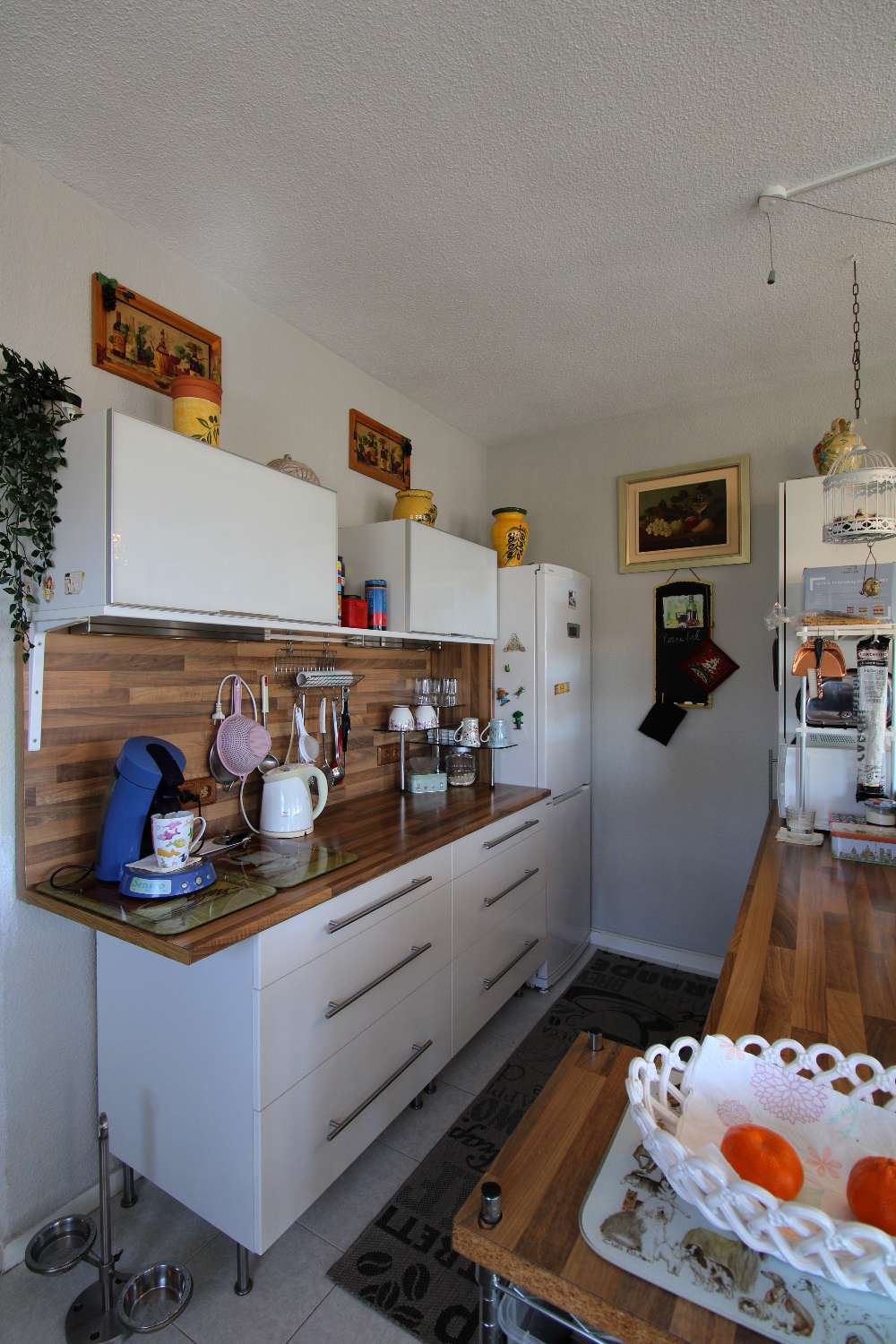 Charming villa-bungalow with sea views and guest apartment in Mijas Costa