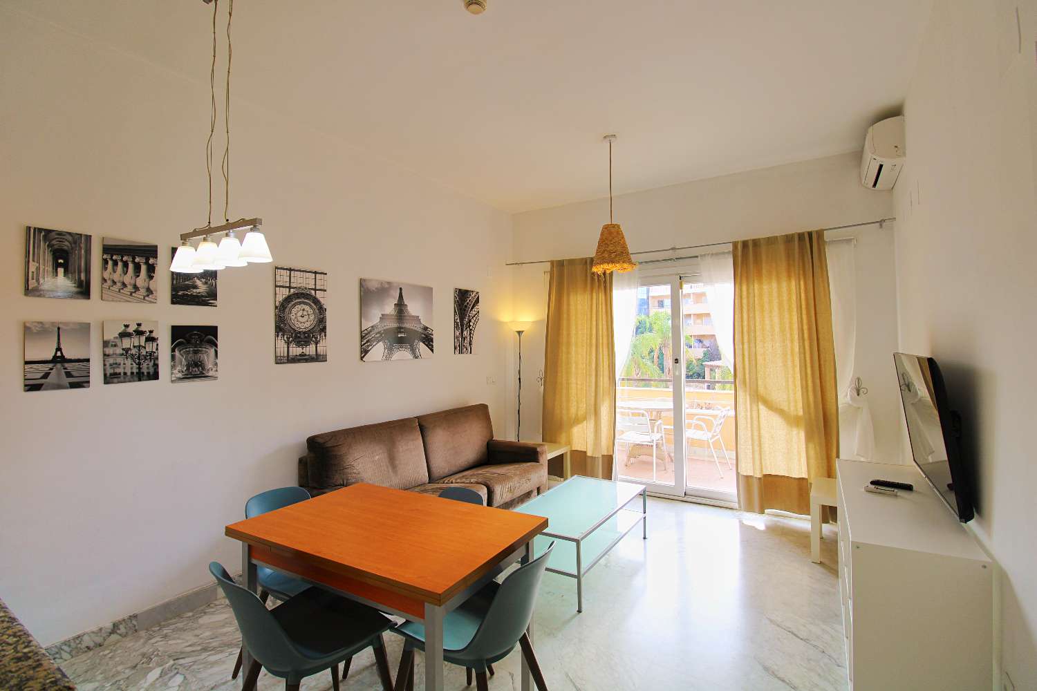 Charmant appartement avec terrasse dans l'urbanisation exclusive Sol Andalusí